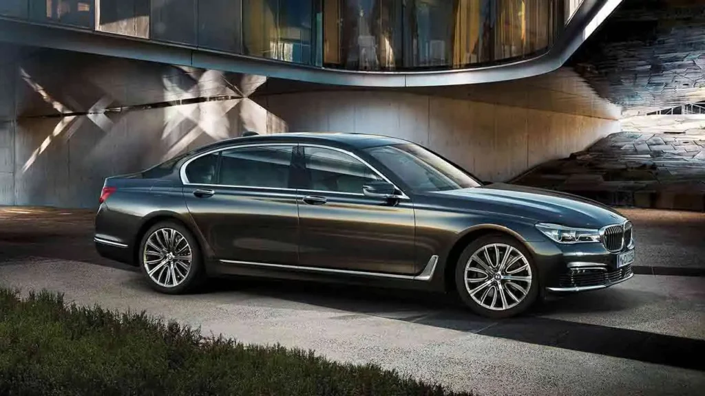 BMW 7 Series/i7